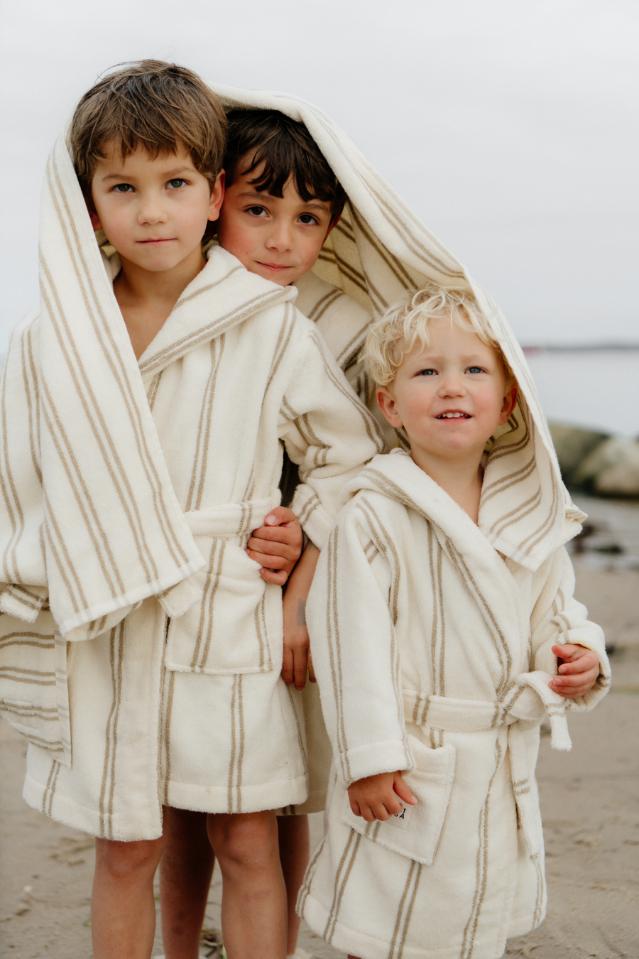 BATHROBE1 JUNIOR